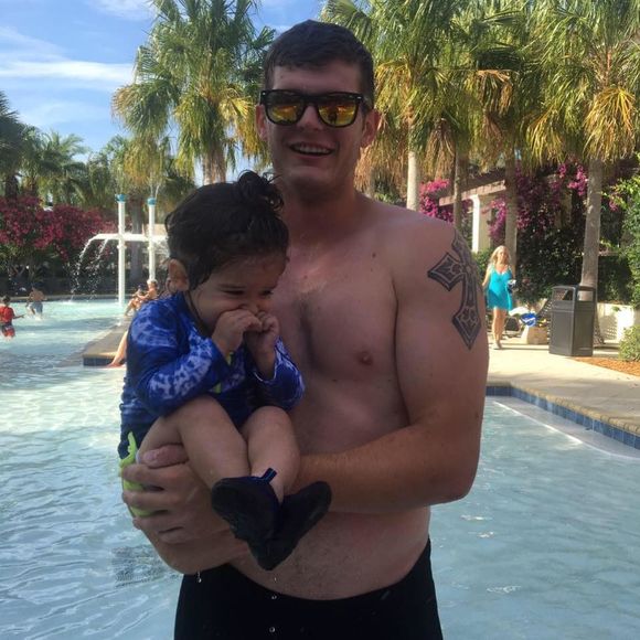 Meet your Posher, Chris - Picture 1 of 1